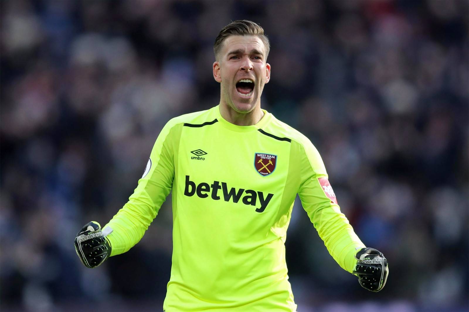 赛前西汉姆调整名单以备英超；主帅复盘环节打磨；引发热议；球队文化再被提及的简单介绍-爱游戏